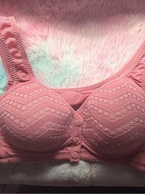 Soft Lace Front-Closure Bra in Dusty Pink